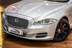 جاكوار XJ